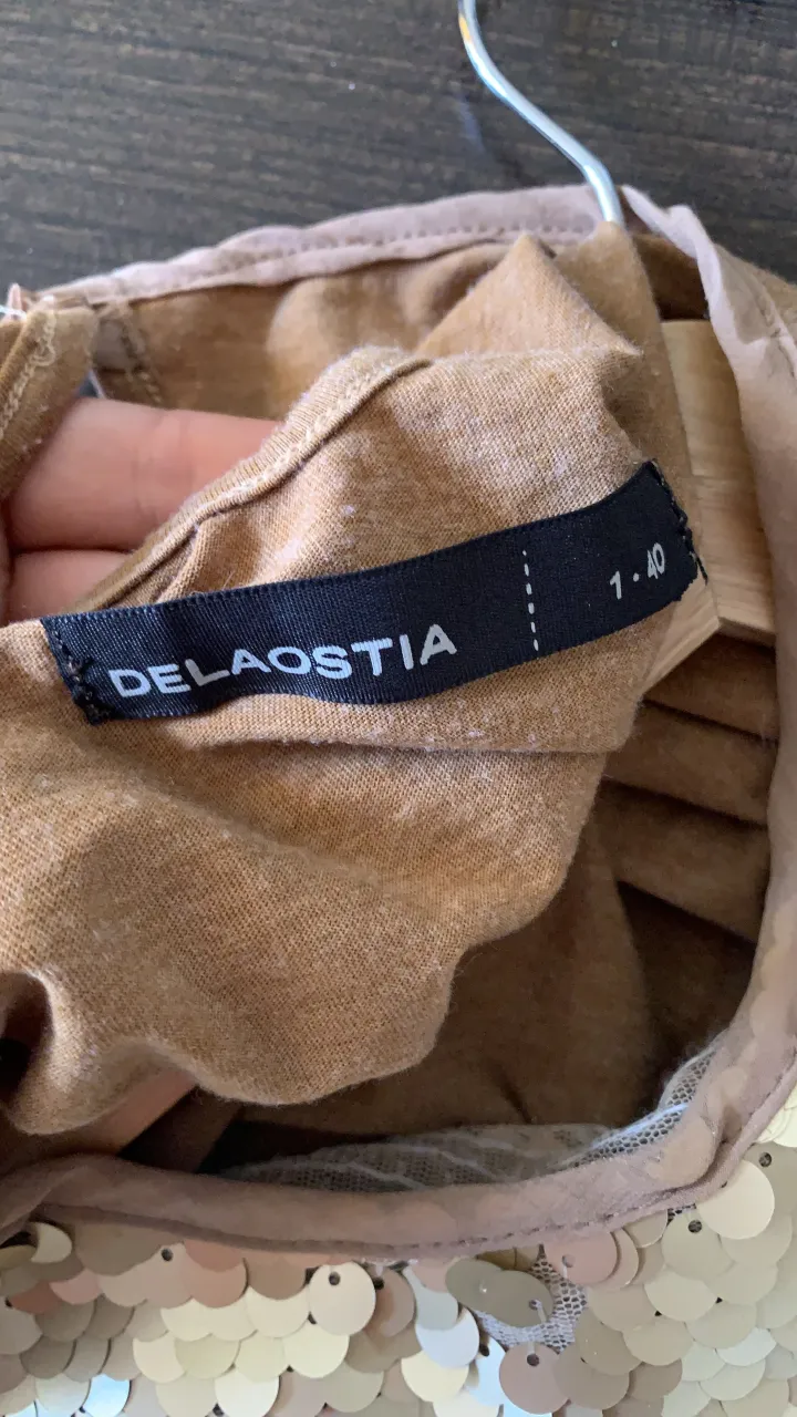 Top Delaostia - imagen 3