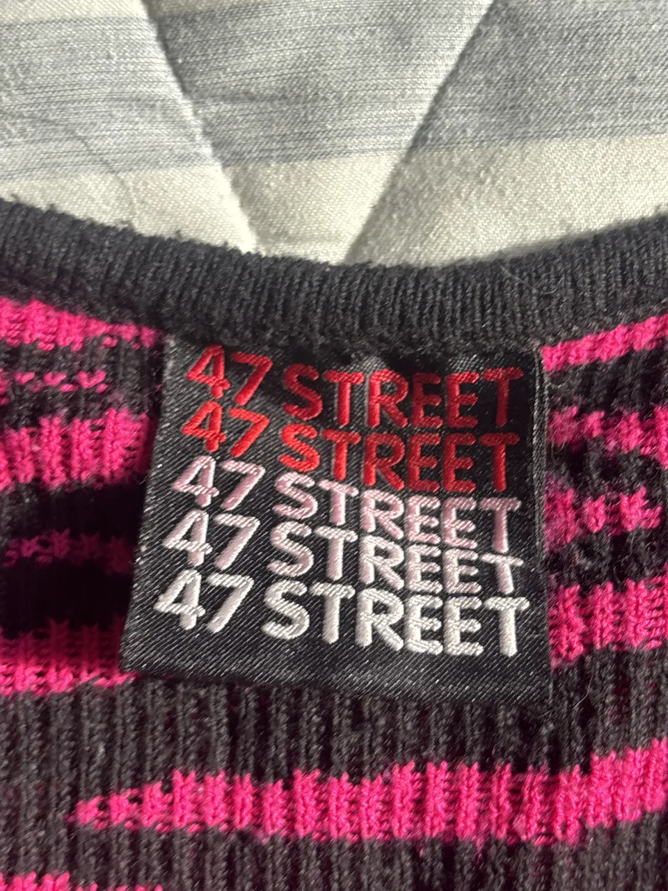 Cardigan 47 Street - Vista 3