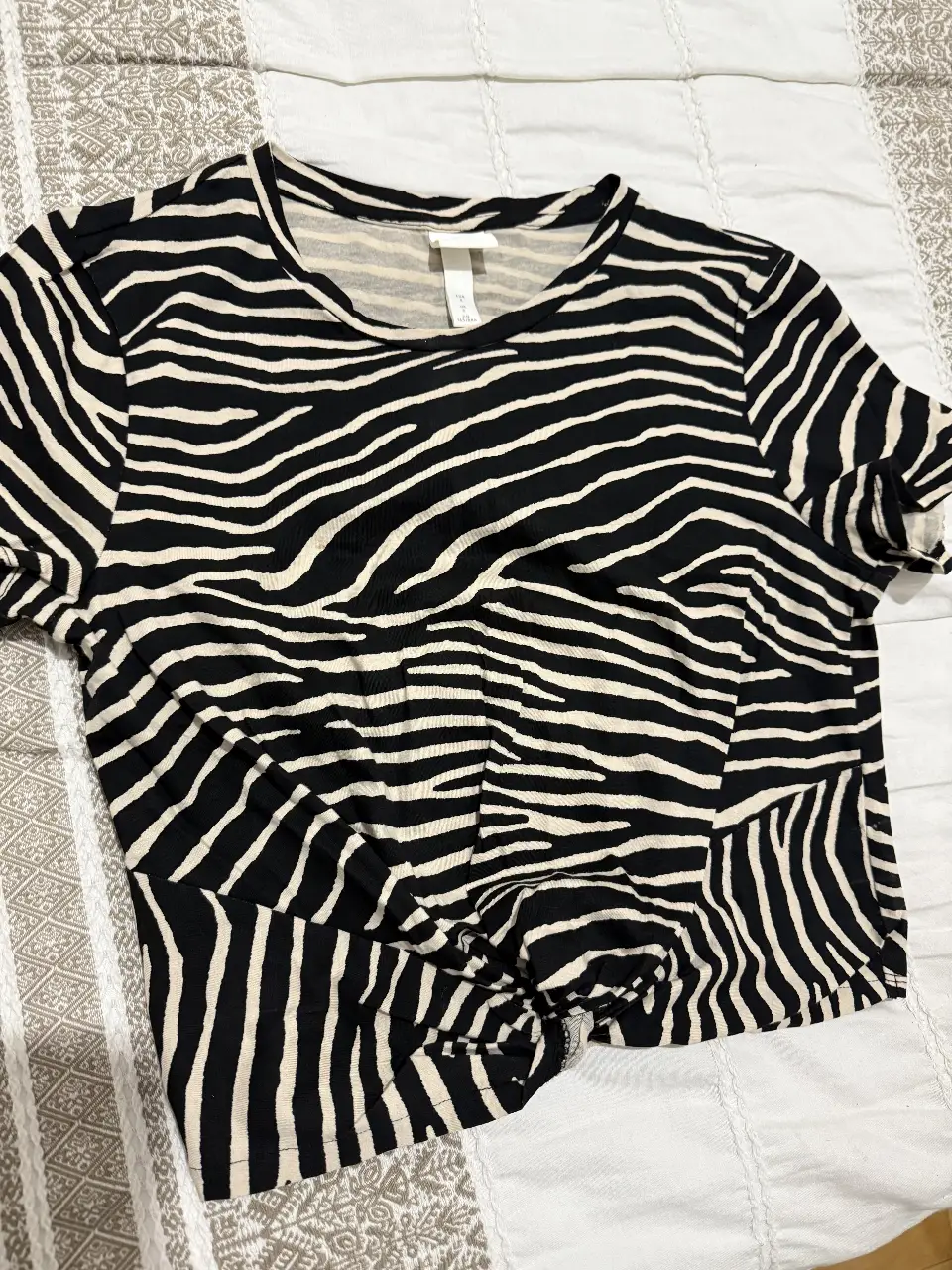 Remera H&M - imagen 2