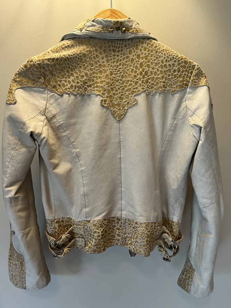 Campera Rapsodia - Vista 2