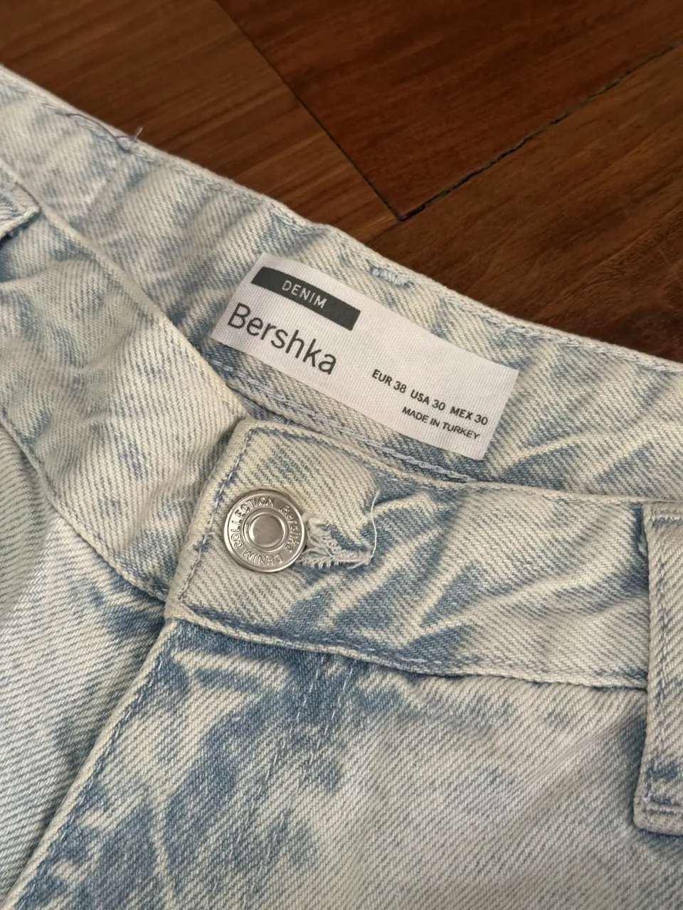 Pantalón Bershka - imagen 4