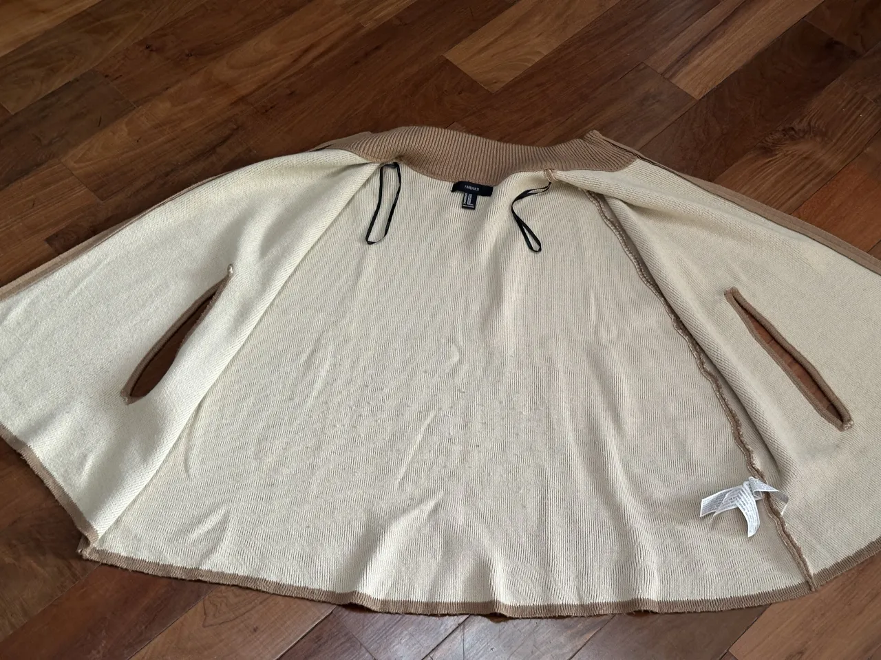 Poncho Forever 21 - imagen 5