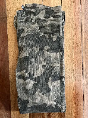 Gyg