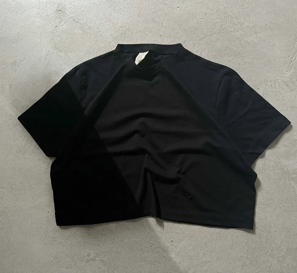 Remera A ≠ - imagen 1