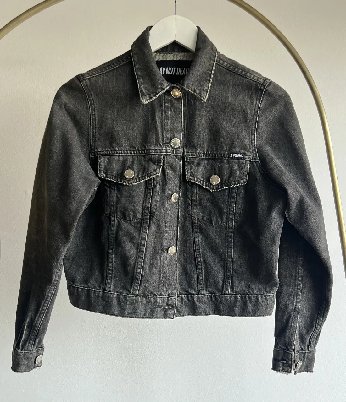 Campera Ay Not Dead - imagen 1