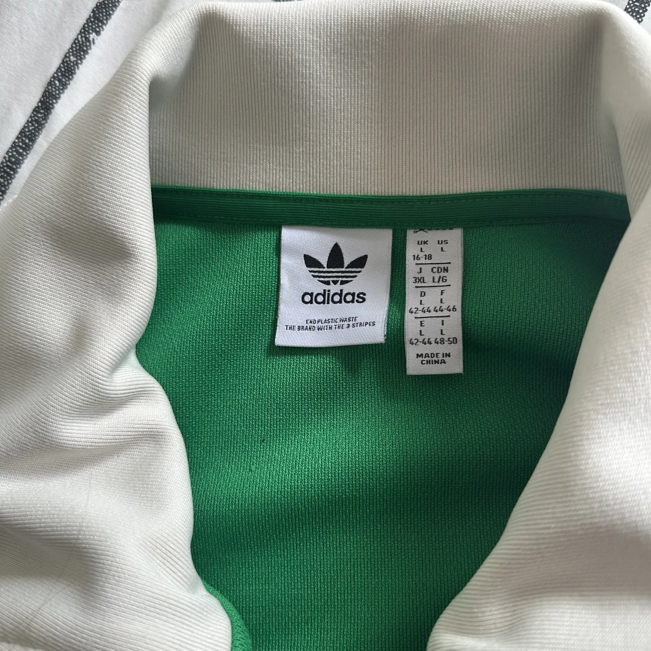 Buzo adidas - imagen 2