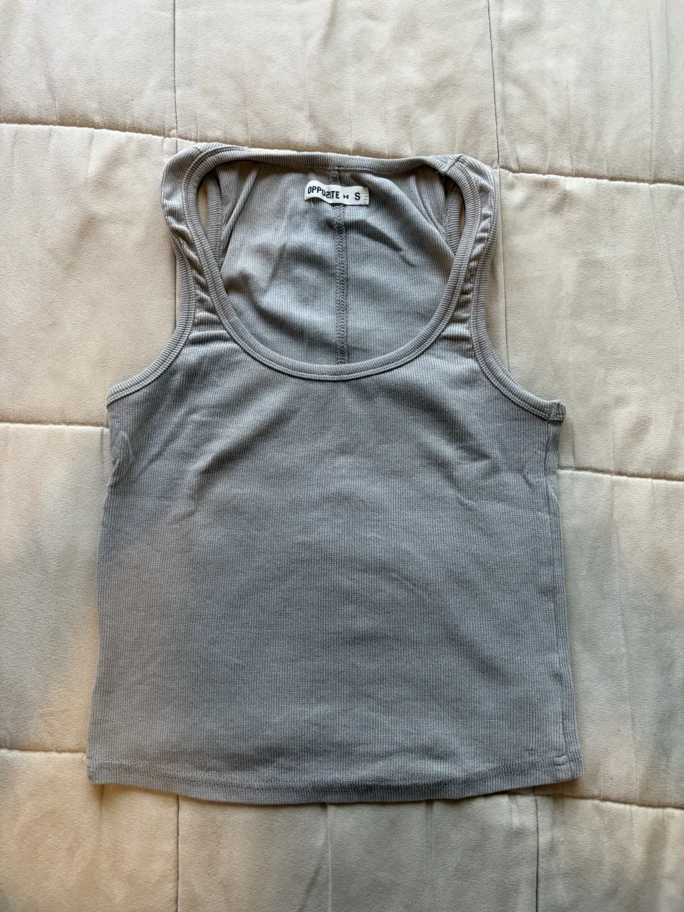 Musculosa Opposite - imagen 1