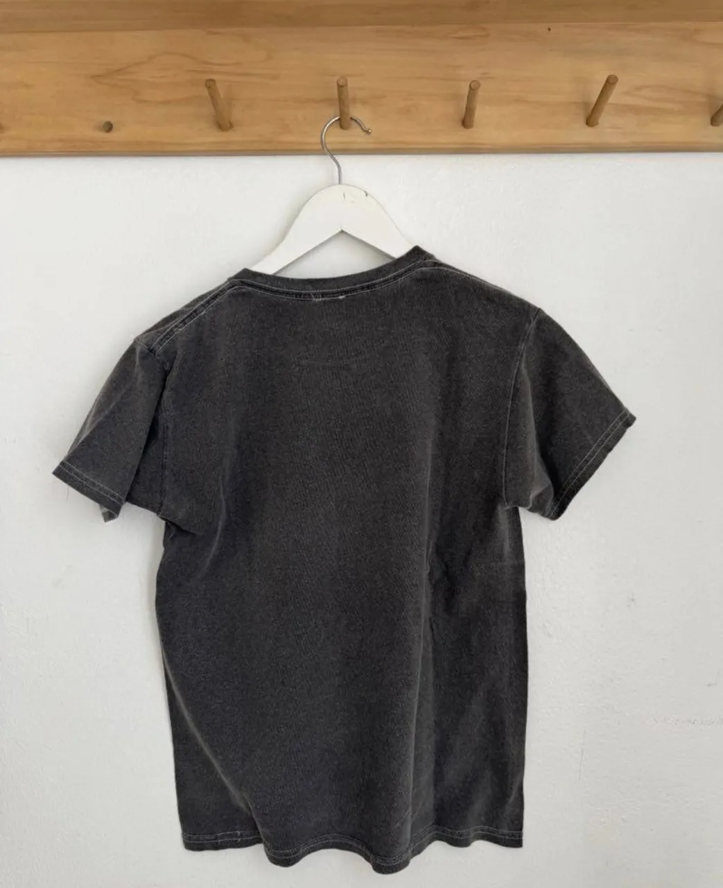 Remera Urban Outfitters - imagen 3