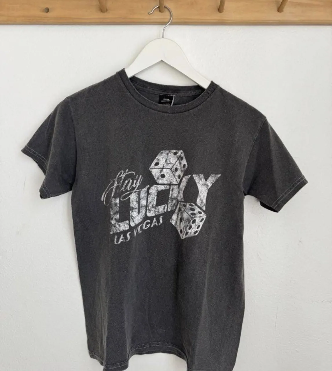 Remera Urban Outfitters - imagen 1
