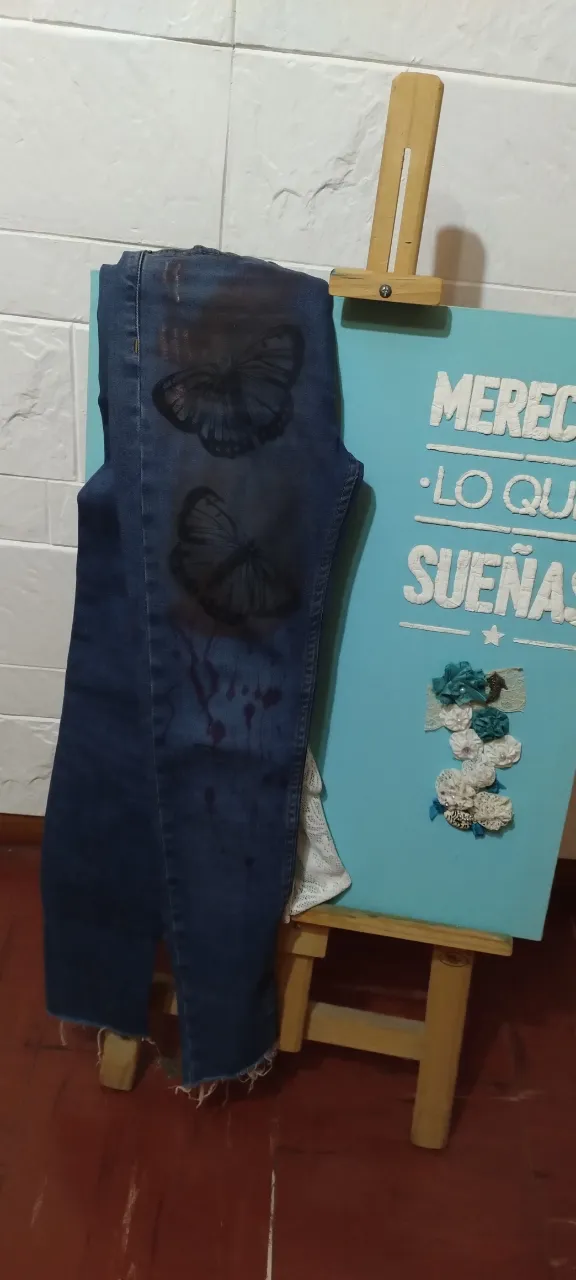Jean Ay Not Dead - imagen 1
