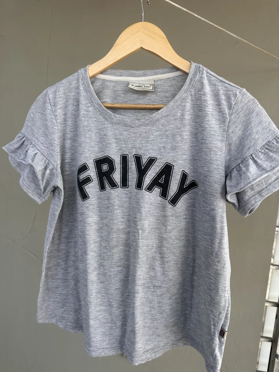 Remera JOHN L. COOK - imagen 1