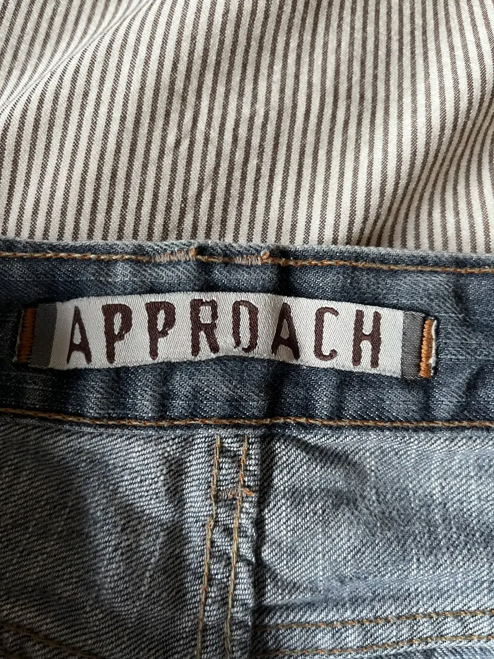 Jean APPROACH - imagen 1