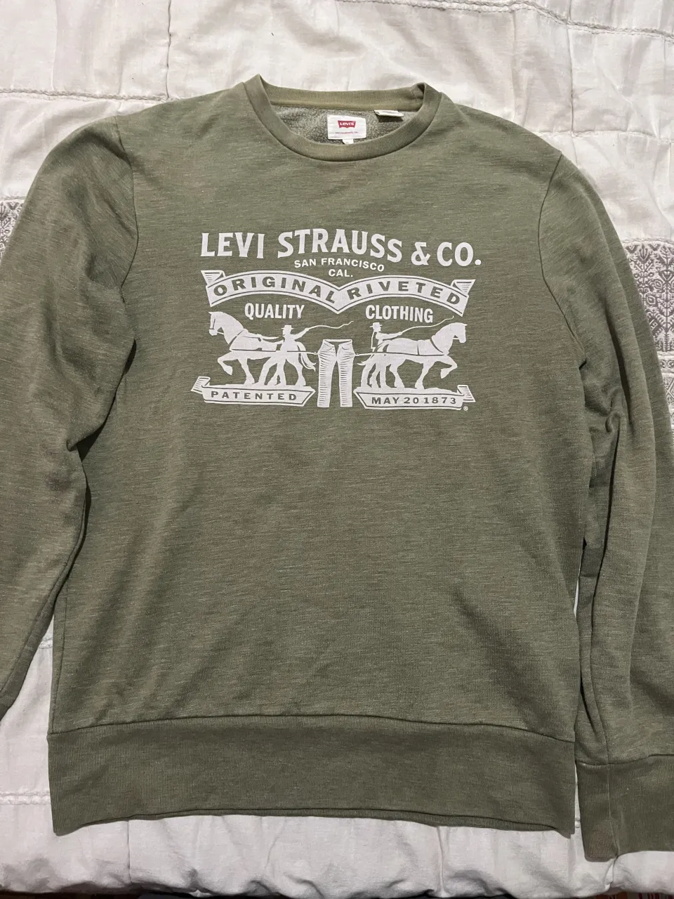 Buzo Levi's - imagen 1