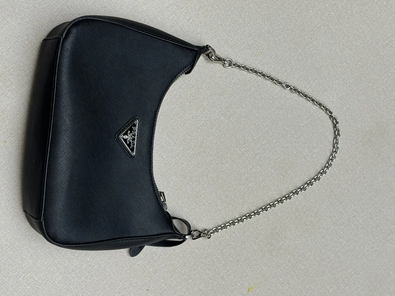 Bolso Prada miniatura 6