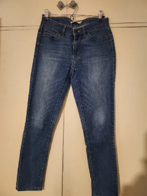 Levi's