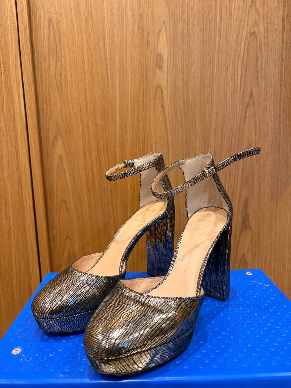 Sandalias Banana Republic - imagen 3