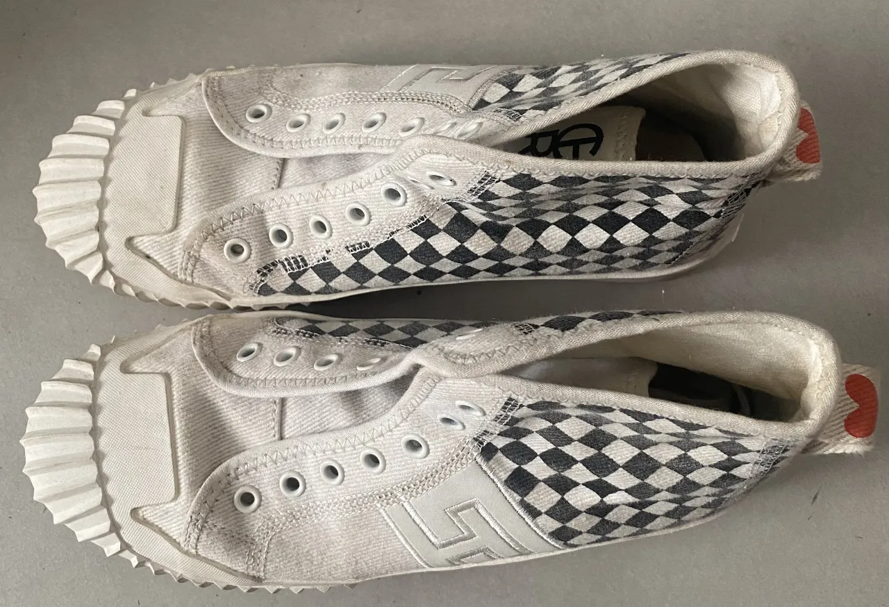 Zapatillas Maria Cher - imagen 2