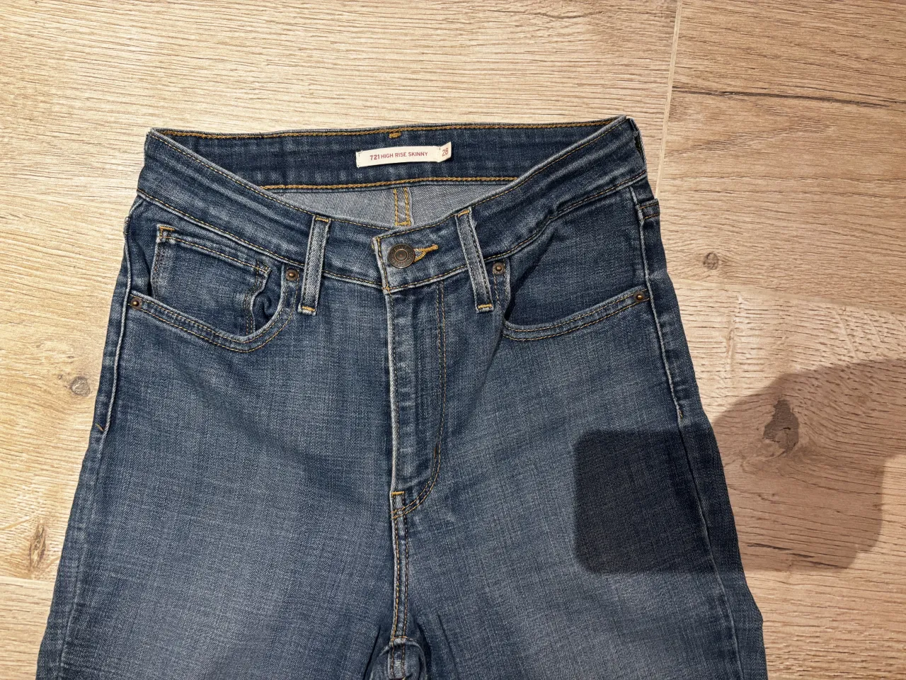 Jean Levi's - imagen 2