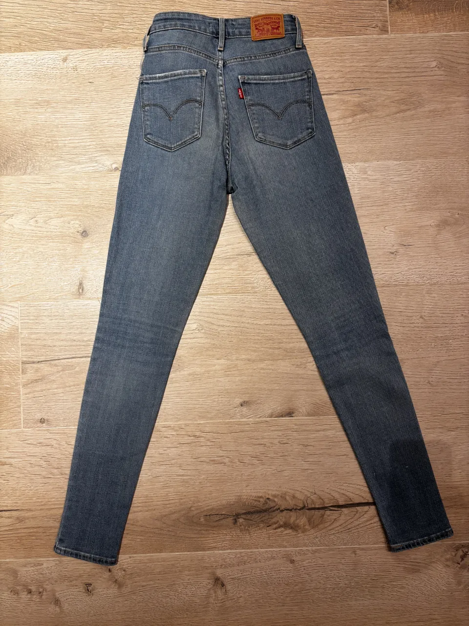 Jean Levi's - imagen 3