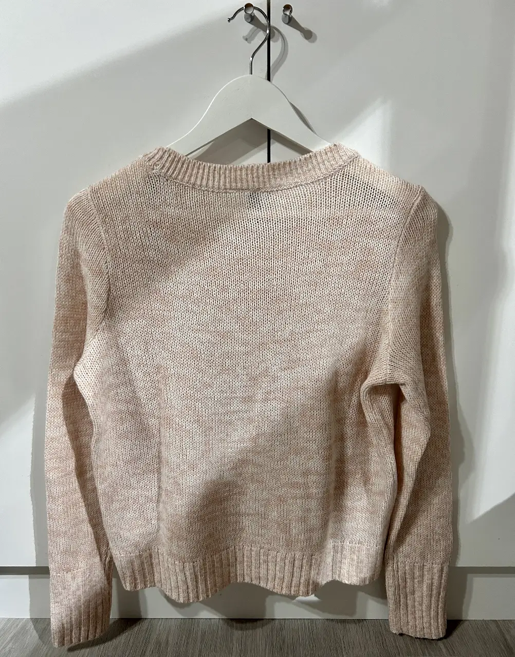 Sweater Divided - Vista 2