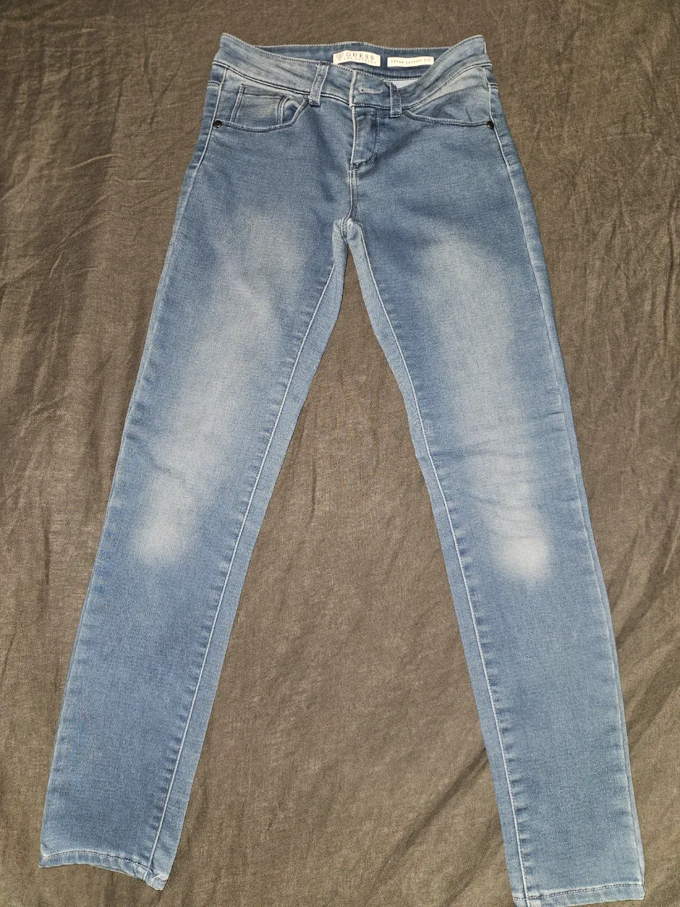Jean GUESS - imagen 1
