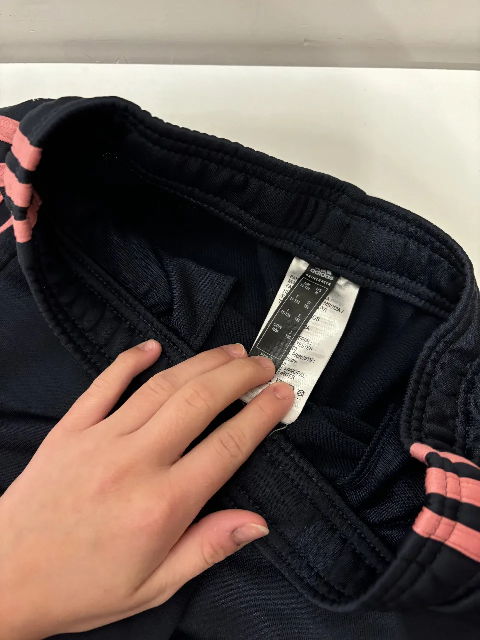 Pantalón adidas - imagen 3