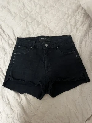 TUCCI JEANS
