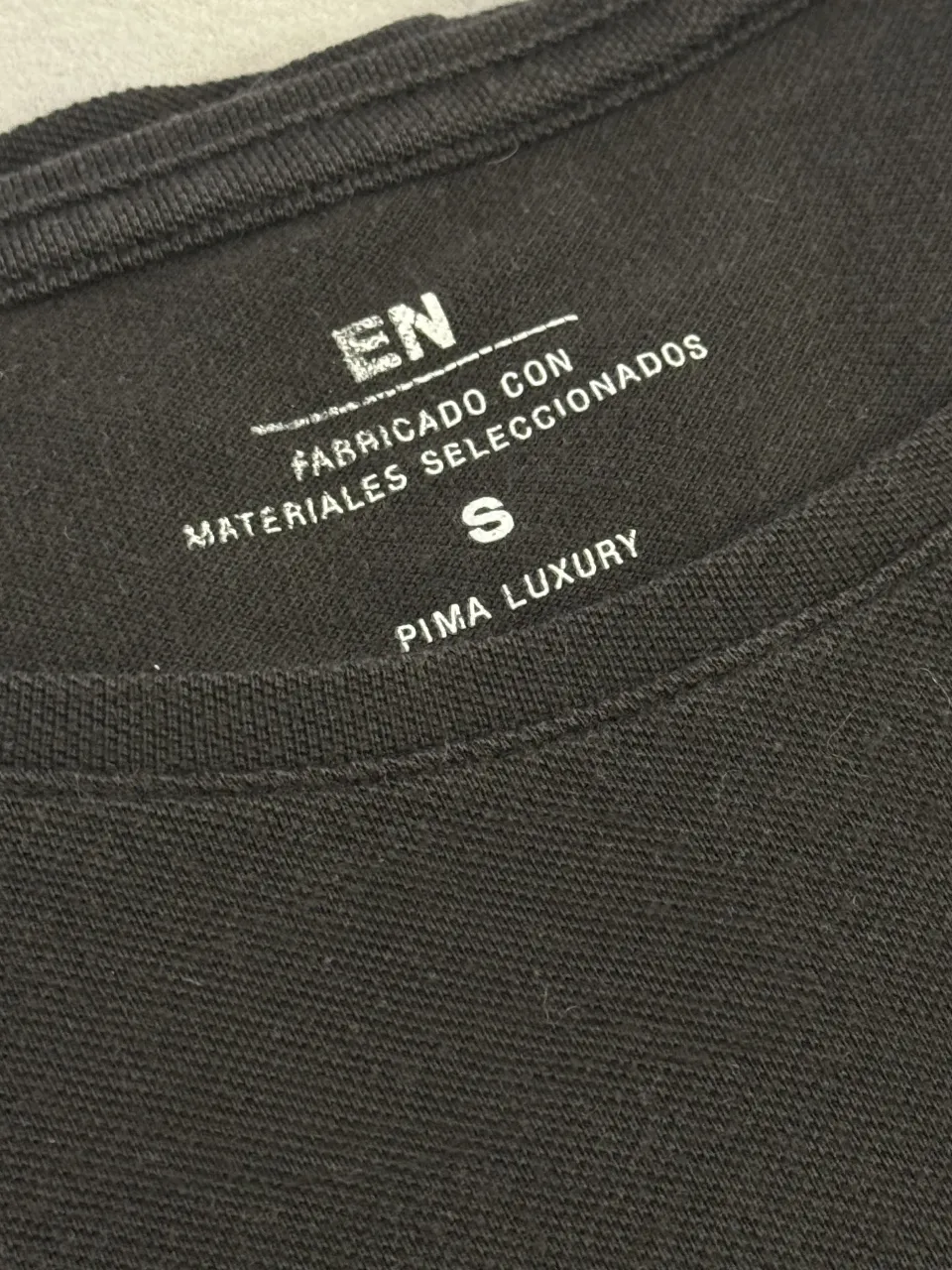 Remera Etiqueta Negra - imagen 3