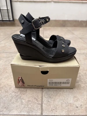 Hush Puppies
