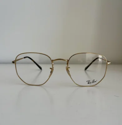 Ray-Ban