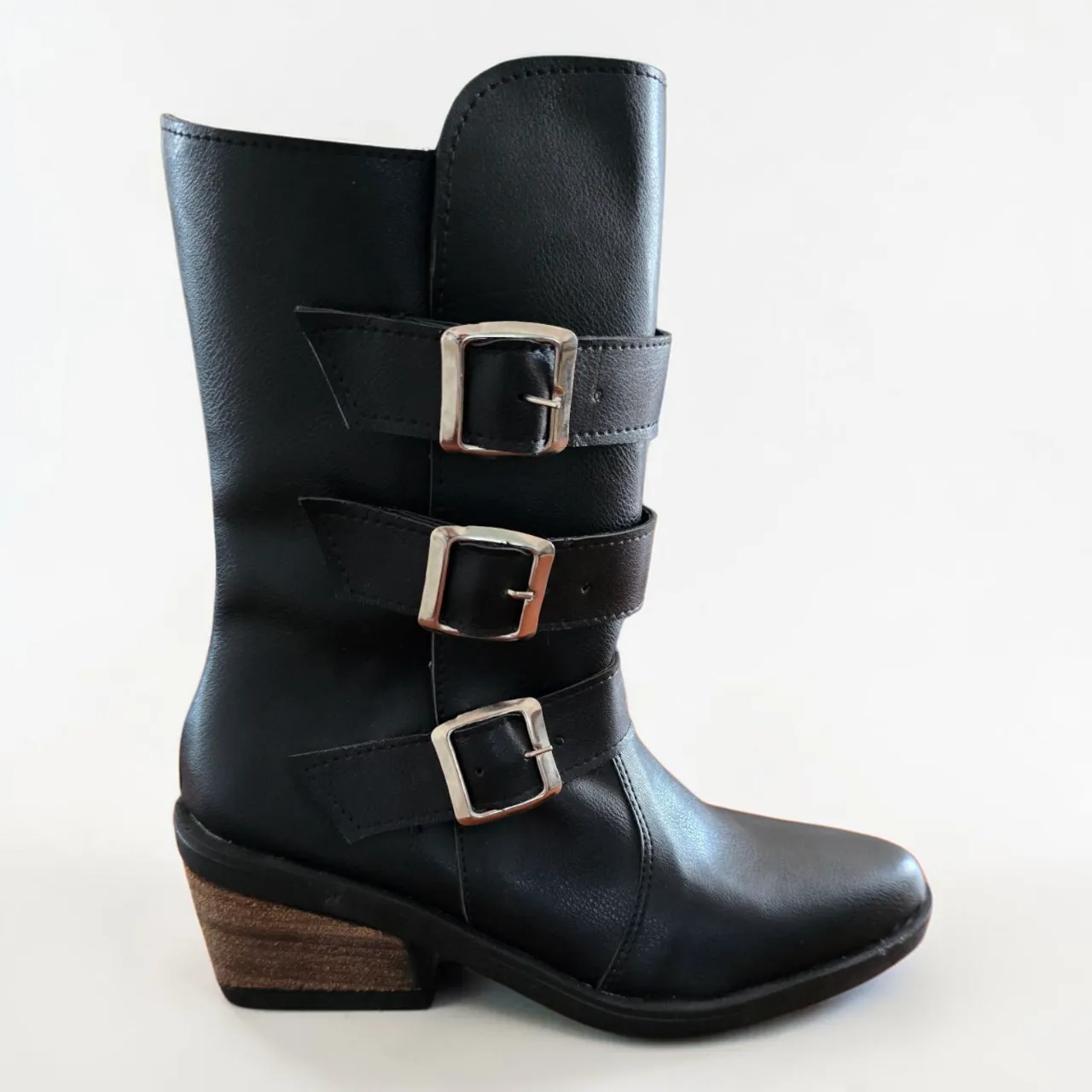 Borcegos Tiziana - Vista 3