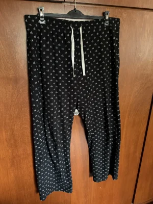 Calvin Klein · Talle L