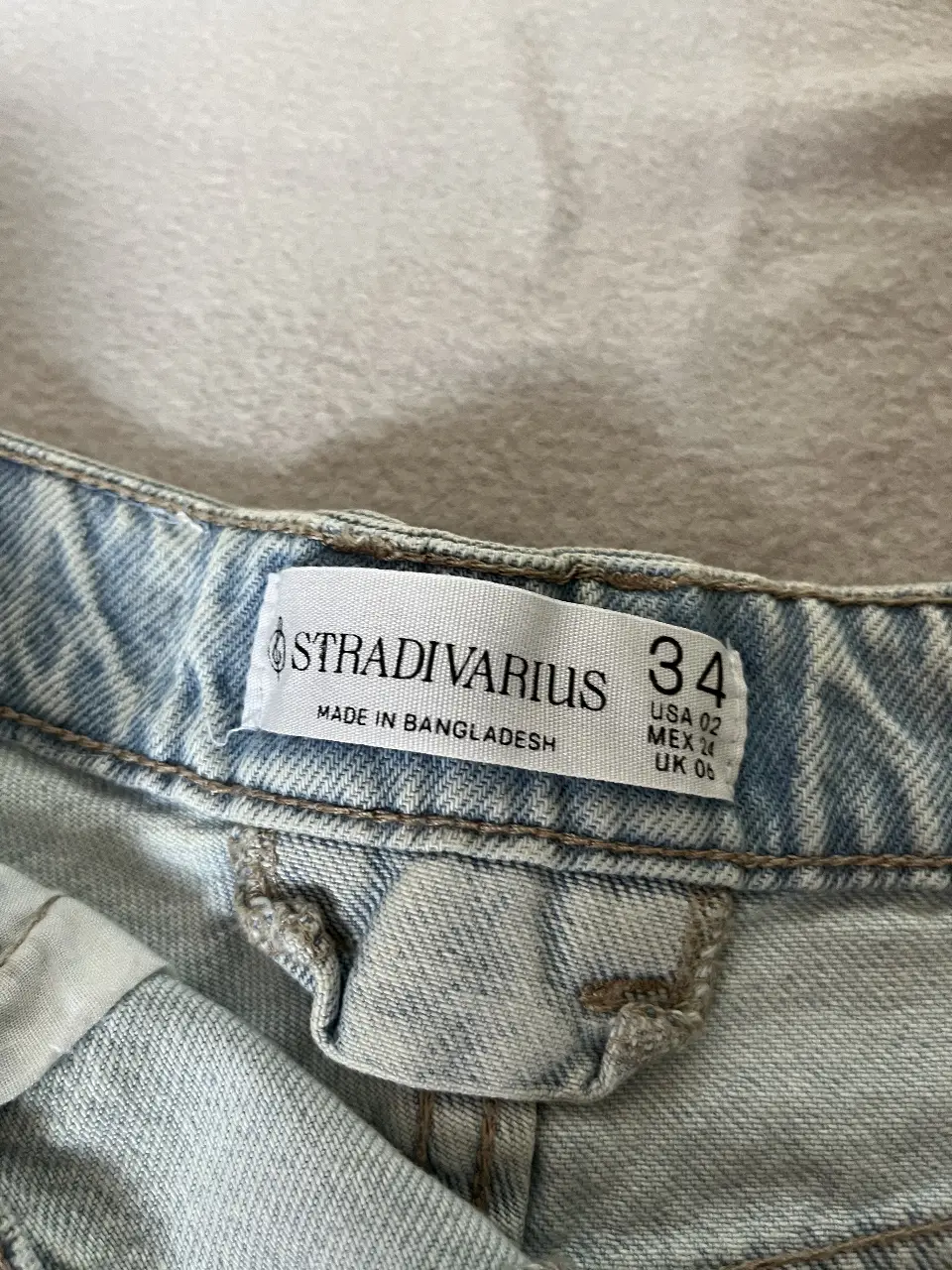 Short Stradivarius - imagen 3