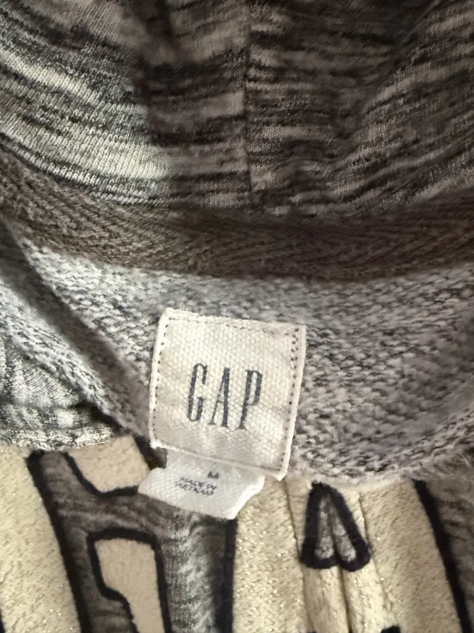 Buzo GAP - imagen 3