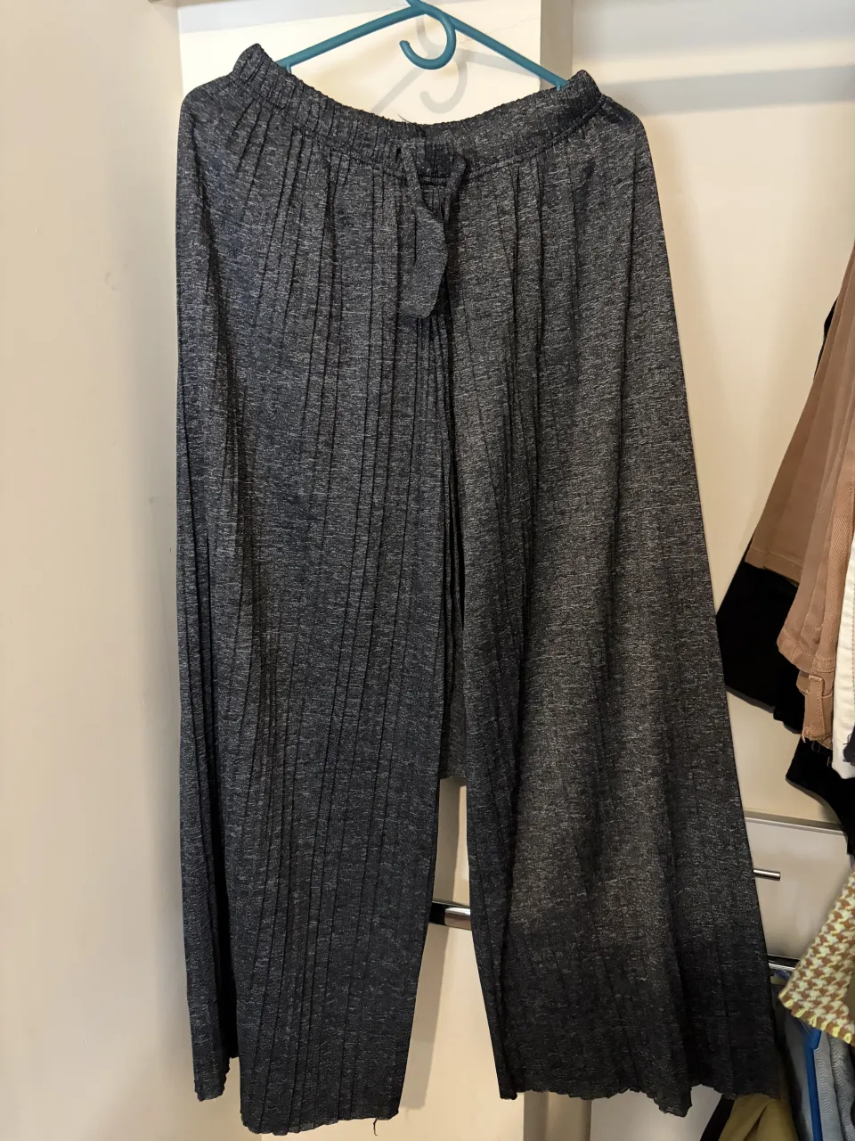 Pantalón A ≠ - imagen 1