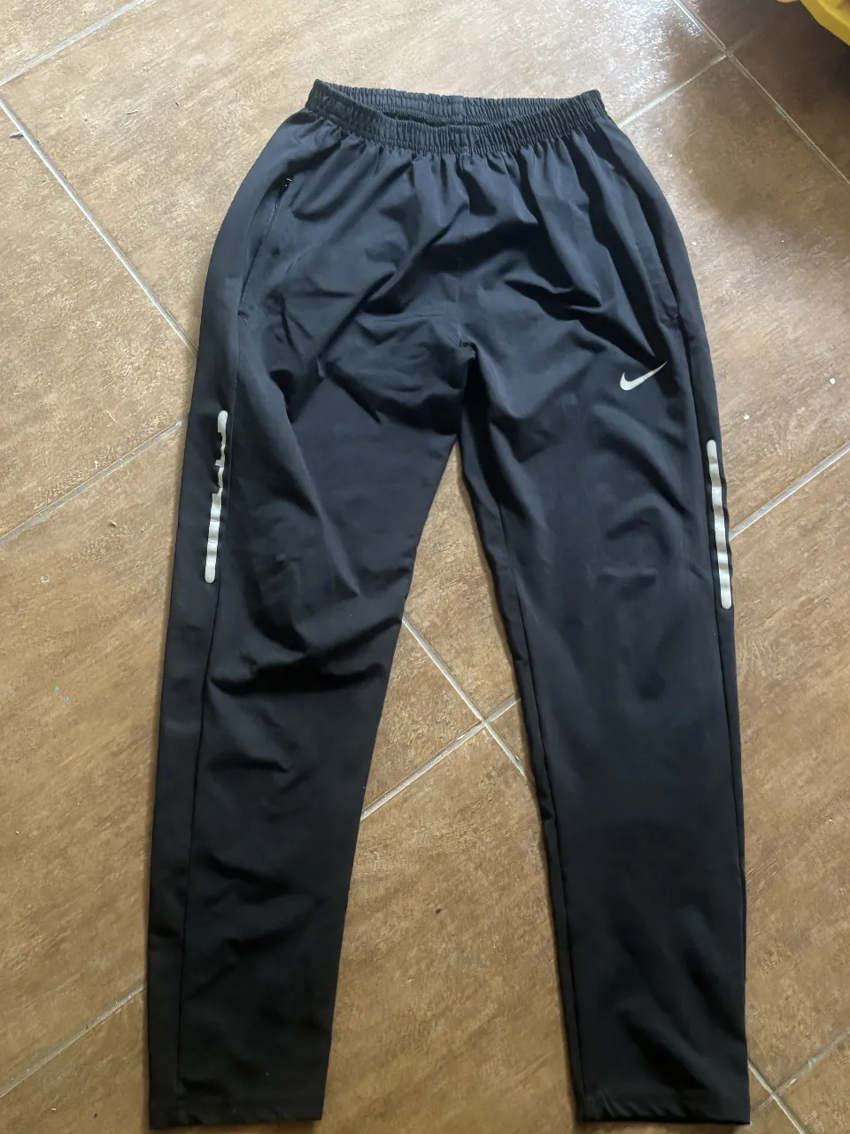 Pantalón Nike - imagen 1