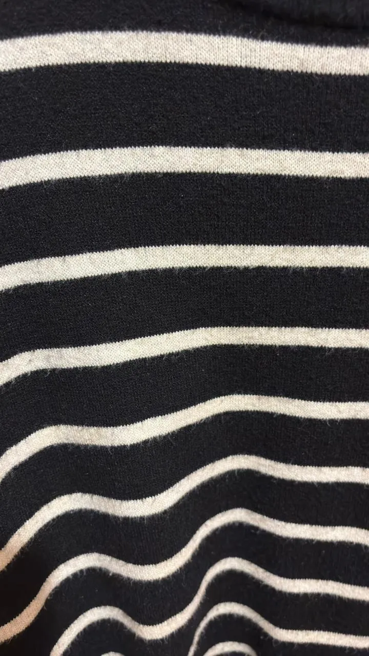 Sweater Sin marca. - imagen 2