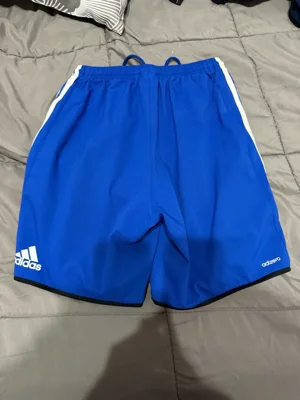 adidas · Talle S
