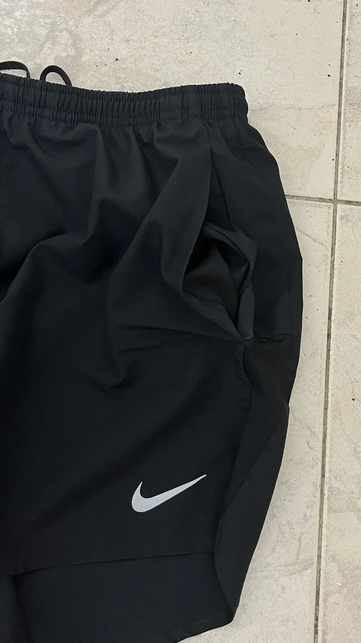 Short Nike - imagen 2