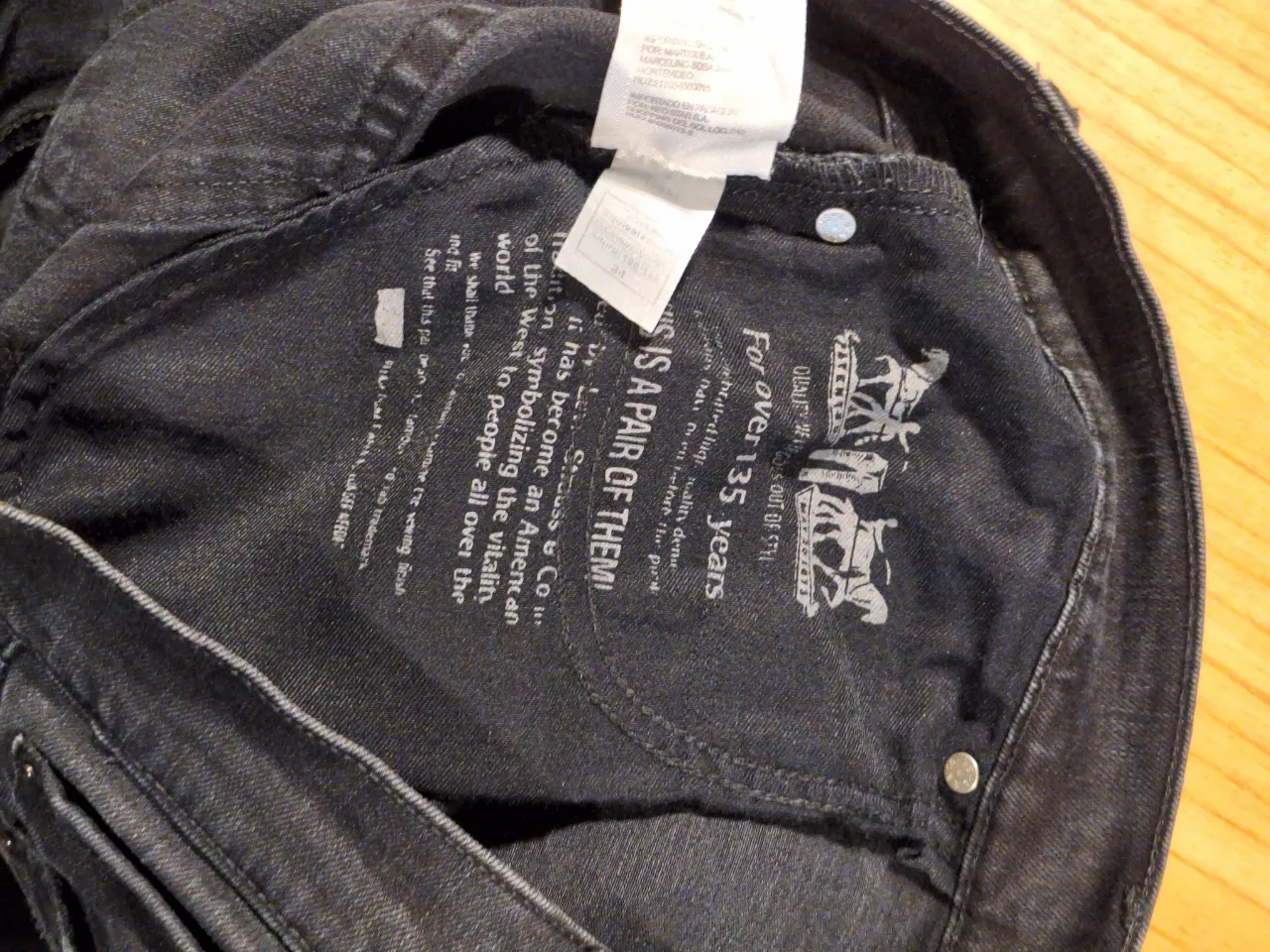 Jean Levi's - imagen 5