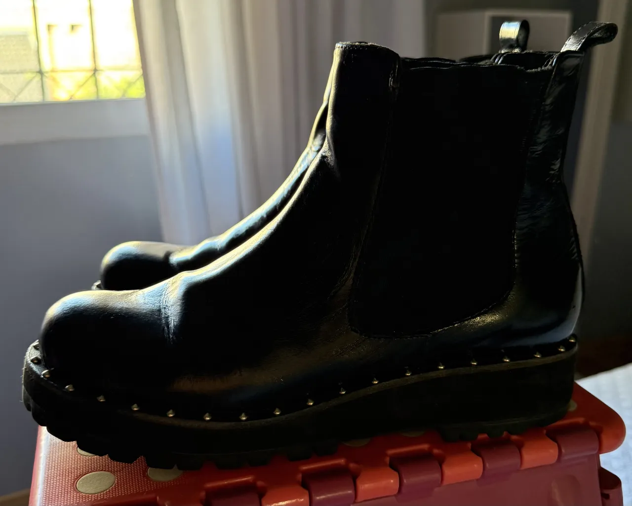 Borcegos Ricky Sarkany - imagen 3