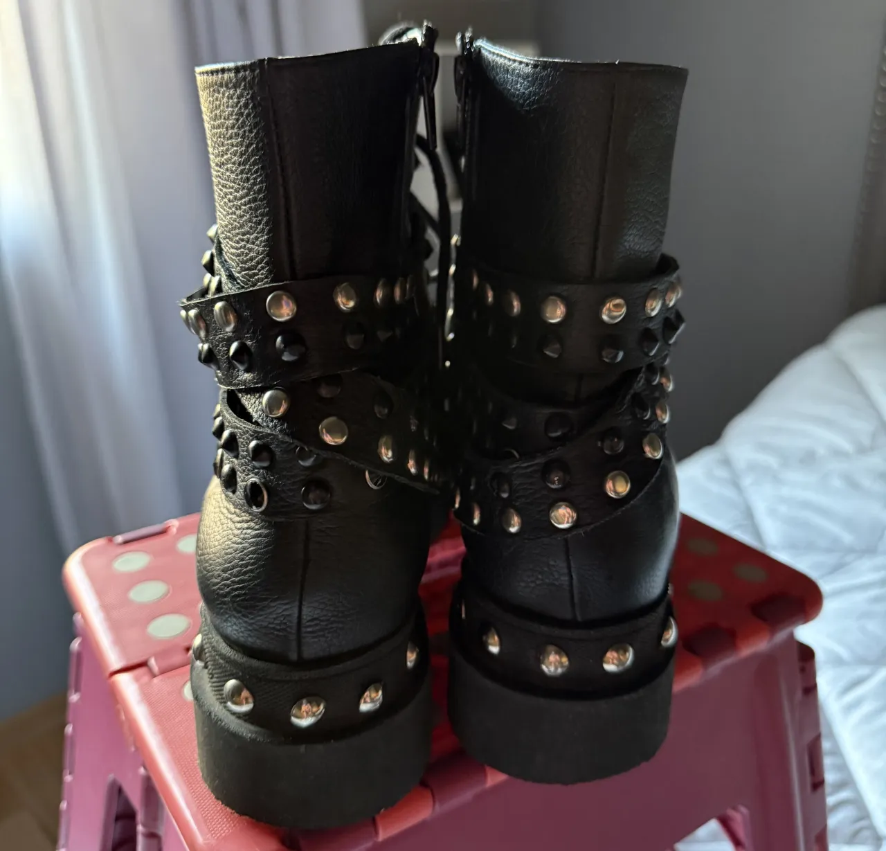 Borcegos Sofia Sarkany - imagen 6