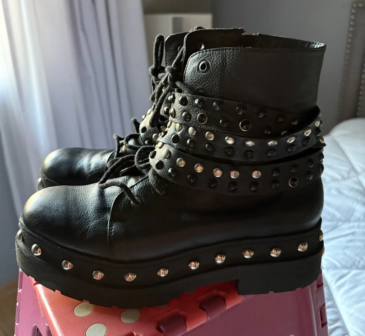 Borcegos Sofia Sarkany - imagen 5