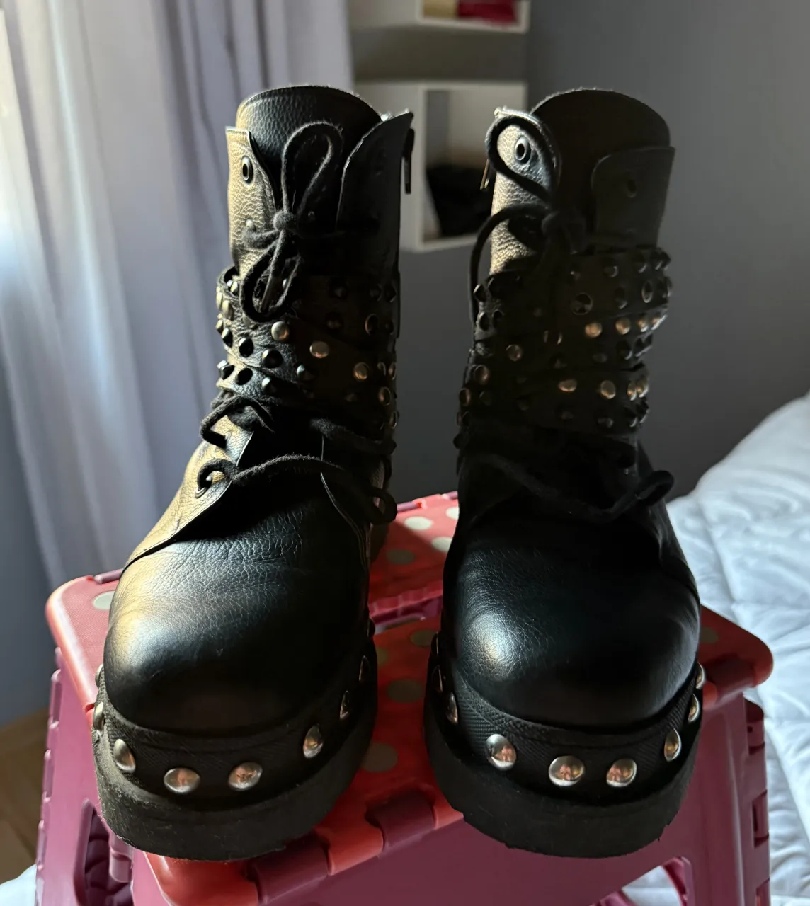 Borcegos Sofia Sarkany - imagen 4
