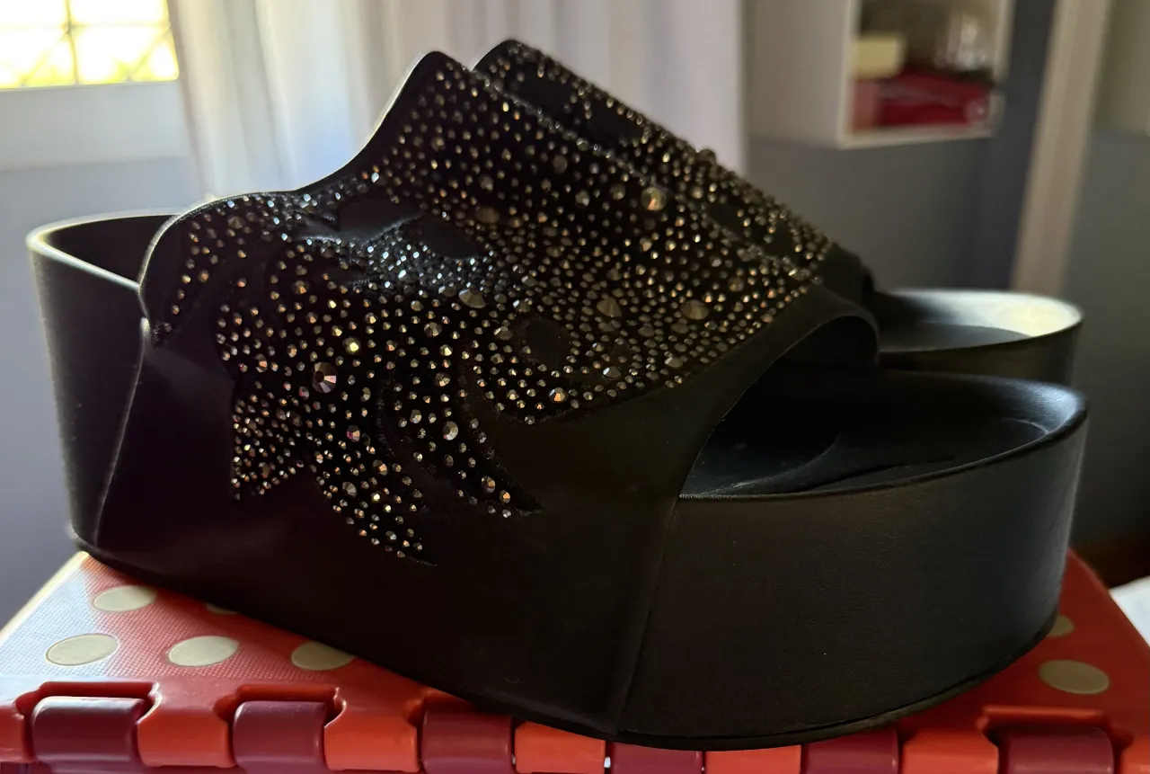 Sandalias Ricky Sarkany - imagen 1