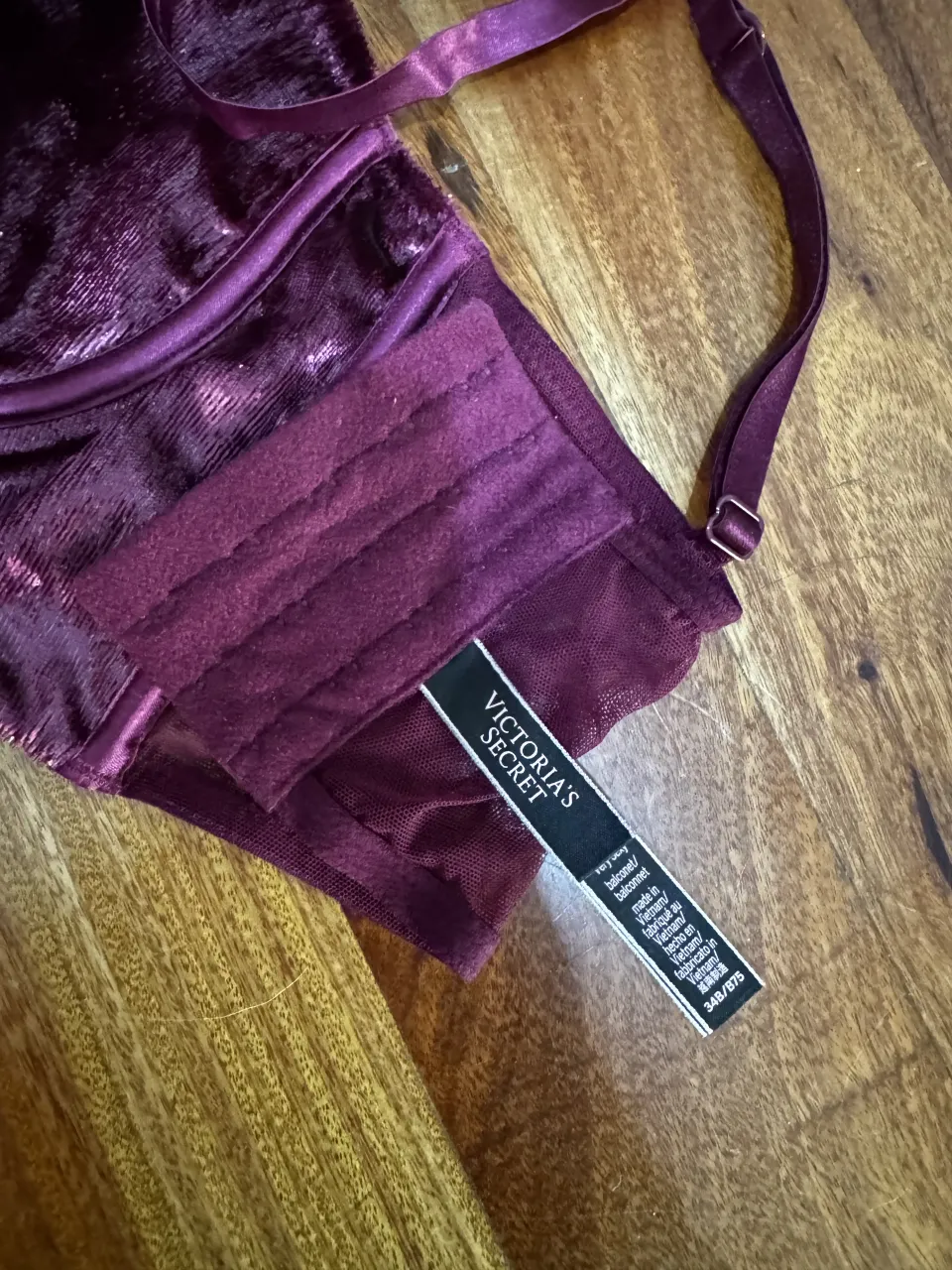 Corpiño Victoria's Secret - Vista 3