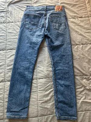 Levi's