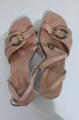 Clona