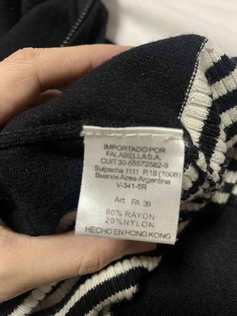 Sweater Basement - imagen 2