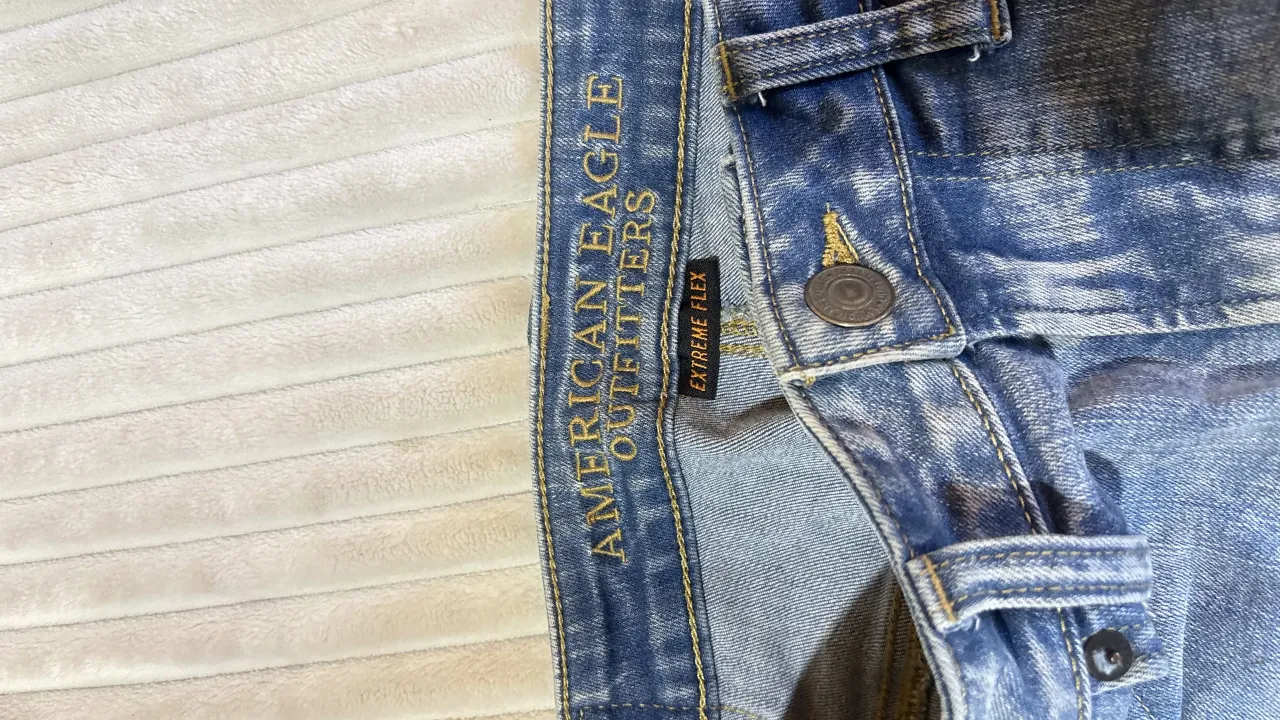 Bermuda American Eagle Outfitters - imagen 2